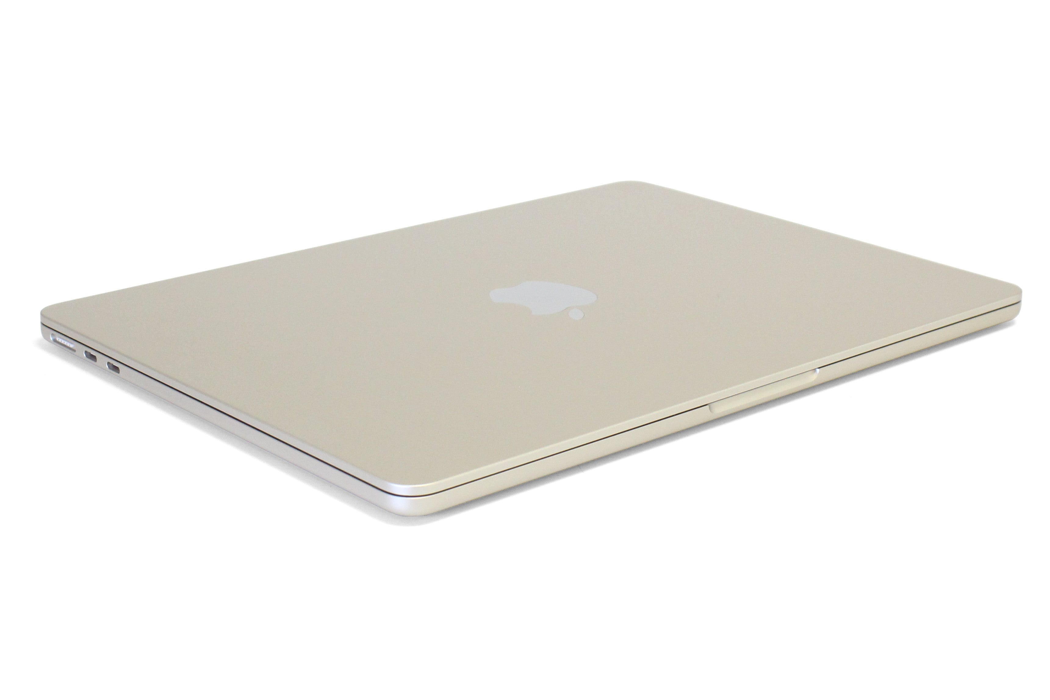 Refurbished MacBook Air M4 13-inch 2025 in Starlight at