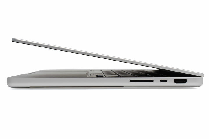 Apple MacBook Pro 14-inch MacBook Pro 14-inch M5 Pro 15-core (Silver, 2026) - Excellent
